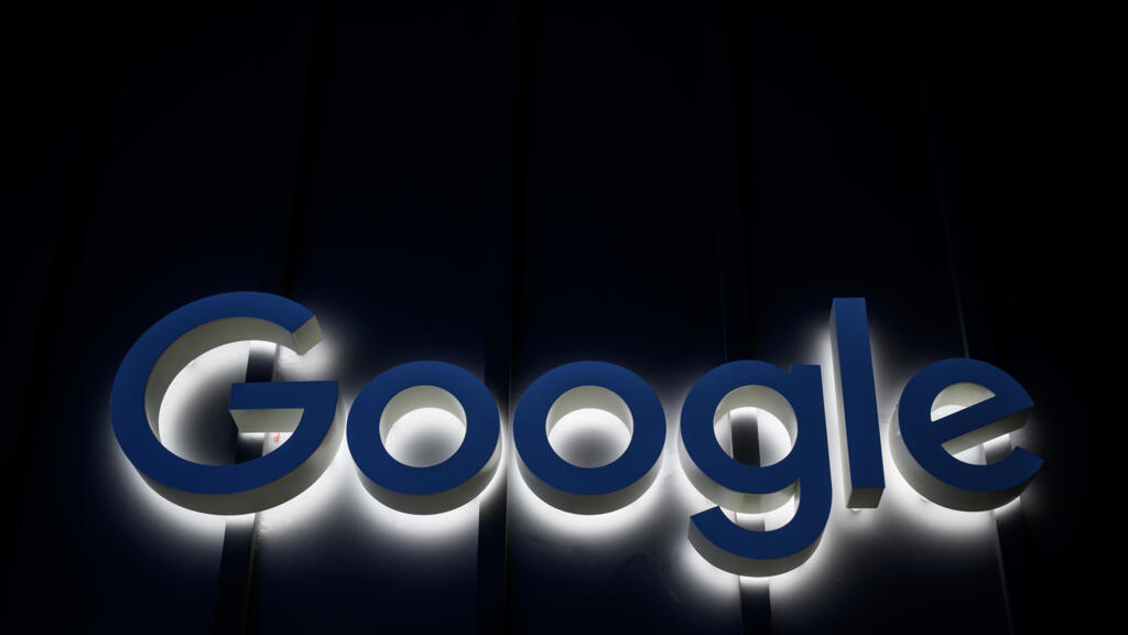 US sues tech giant Google for monopoly