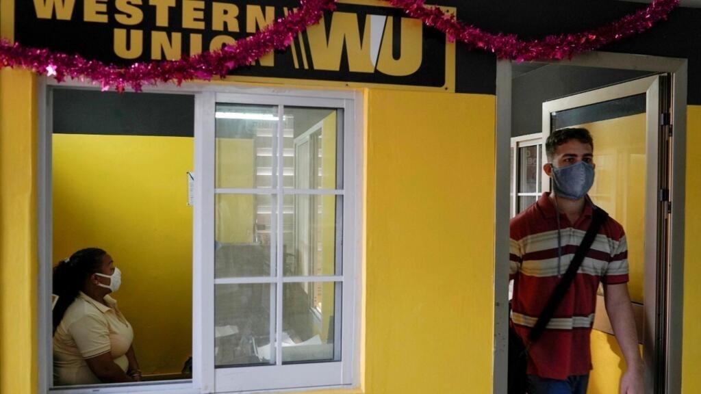 Western Union resumed with limitations remittances to Cuba