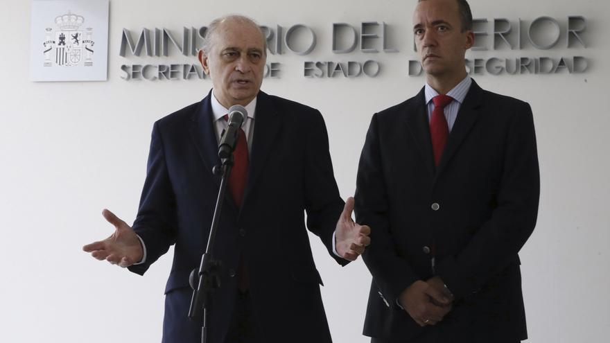 Anti-corruption requests 15 years in prison for Fernández Díaz and his number two for spying on Bárcenas