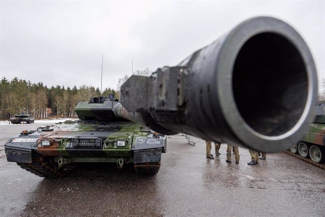 Leopard model battle tank in Germany