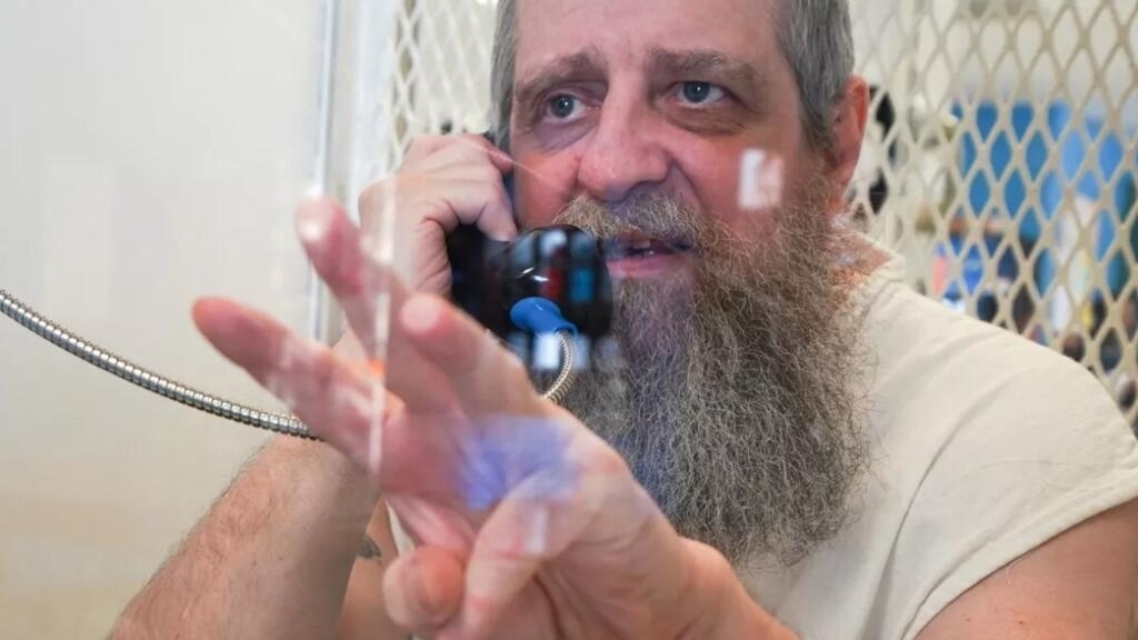 Hank Skinner dies, after spending 30 years on death row in Texas and claiming his innocence