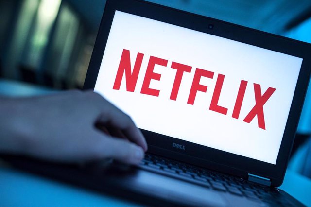 File - FILED - 17 December 2016, Berlin: The logo of the American subscription streaming service and production company Netflix is ​​displayed on the screen of a notebook.  Photo: Alexander Heinl/Deutsche Presse-Agentur GmbH/dpa