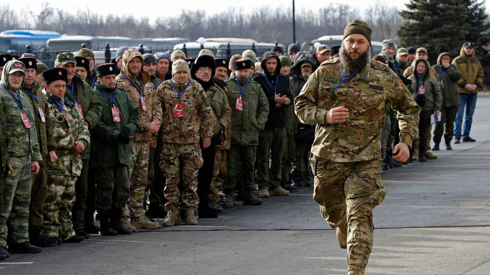 Russia chooses Mariupol to assemble the troops for the new offensive and thus be able to nurture the two fronts