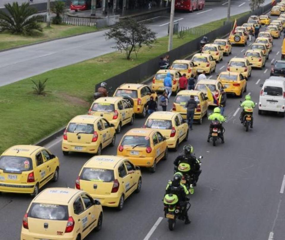 Taxi drivers get up from the dialogue table: strike remains firm