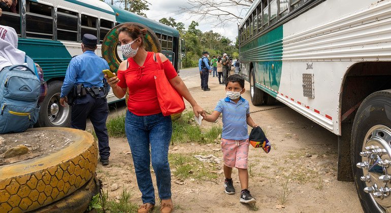 With the outbreak of COVID-19, many already living in precarious situations lost any stable source of income, quadrupling the number of food insecure people in Central America.