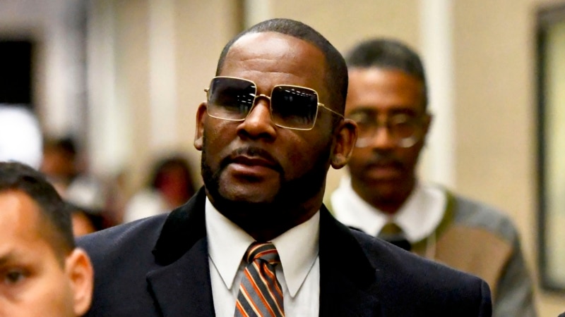 US Attorney's Office asks for 25 more years in prison for R. Kelly