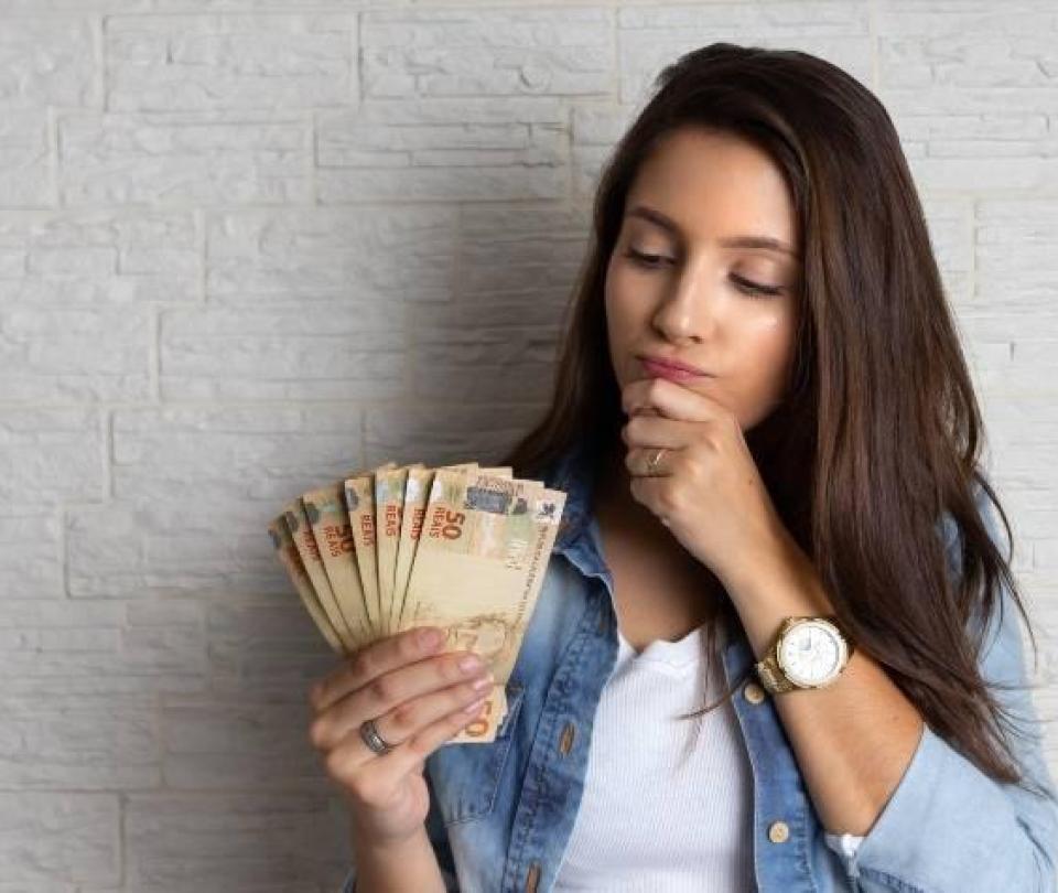 According to a study, money can buy happiness