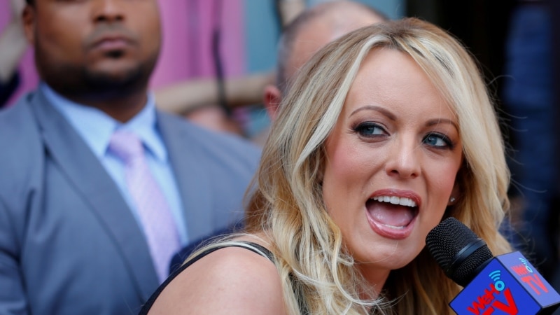 Actress Stormy Daniels speaks with prosecutors investigating a Trump payment