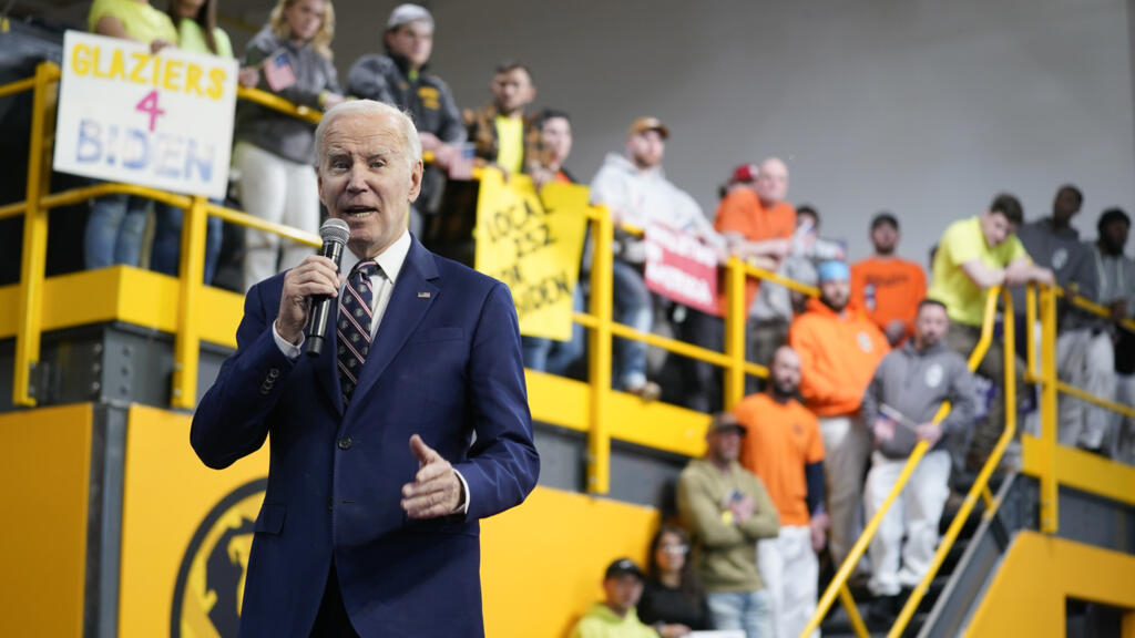 Biden presents a budget in Philadelphia that looks like a campaign program