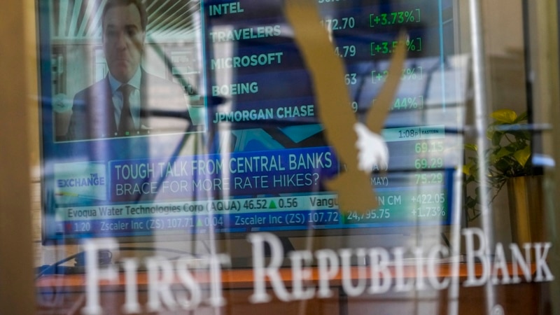 Big US banks rescue First Republic Bank