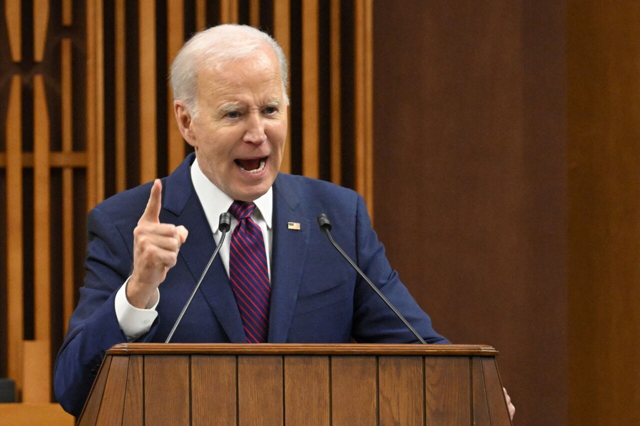 Joe Biden rules out an "explosion" in the US banking system