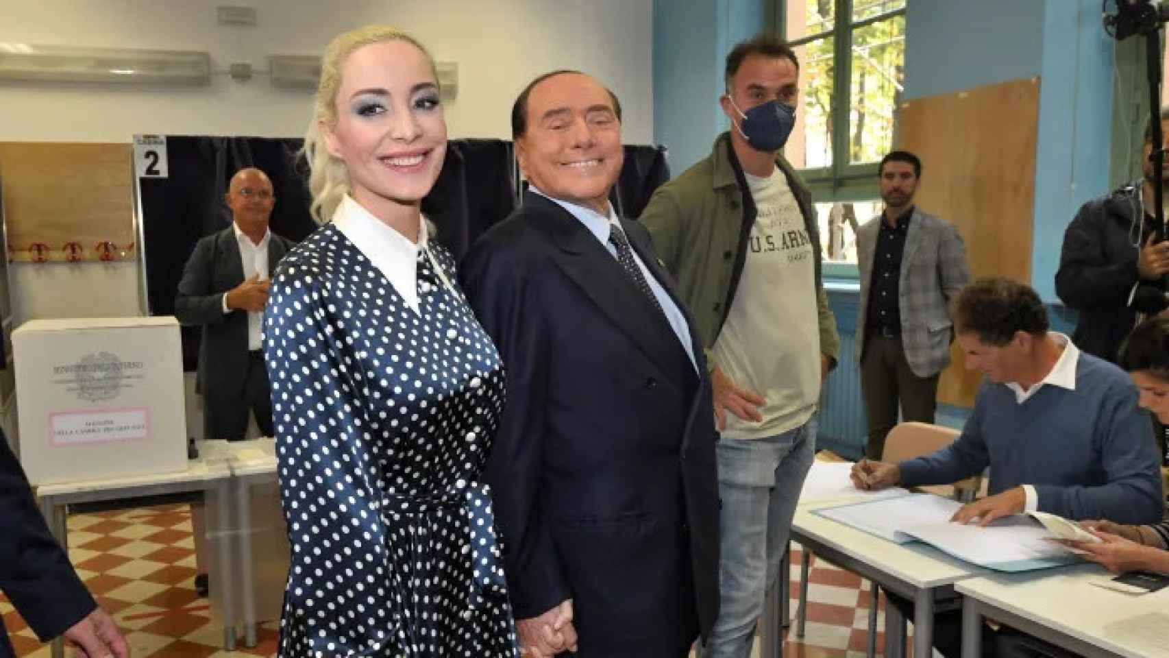 Berlusconi, and Marta Fascina at a polling station during the 2022 legislative elections.