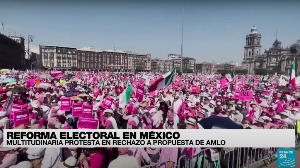 Protests in Mexico against the electoral reform promoted by Andrés Manuel López Obrador