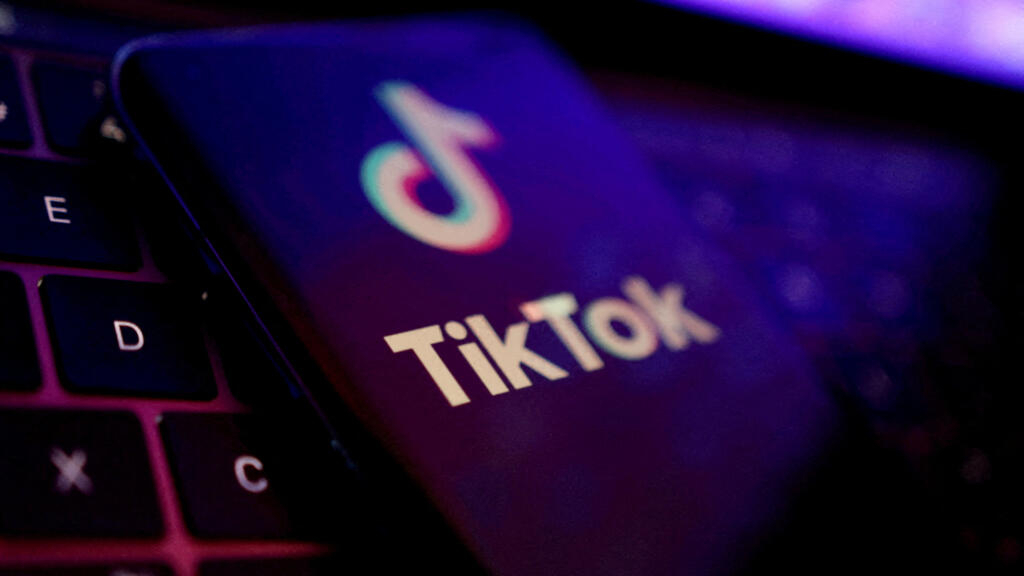 The United States threatens to ban TikTok if it does not separate from its Chinese parent