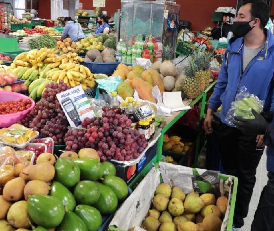 The 'maromas' of Colombians to counteract inflation