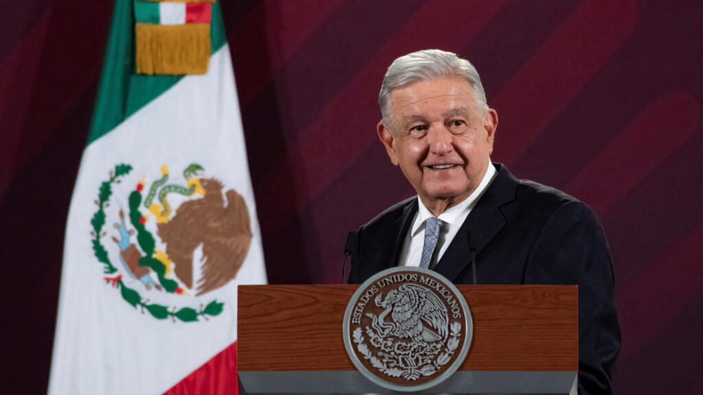 The president of Mexico demonstrates his strength before the opponents and the US with a giant rally