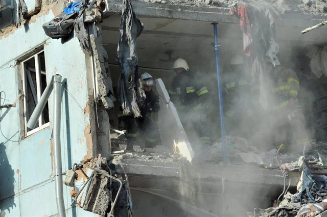 Rescue work at a Zaporizhia building destroyed by a Russian missile in Zaporizhia, Ukraine