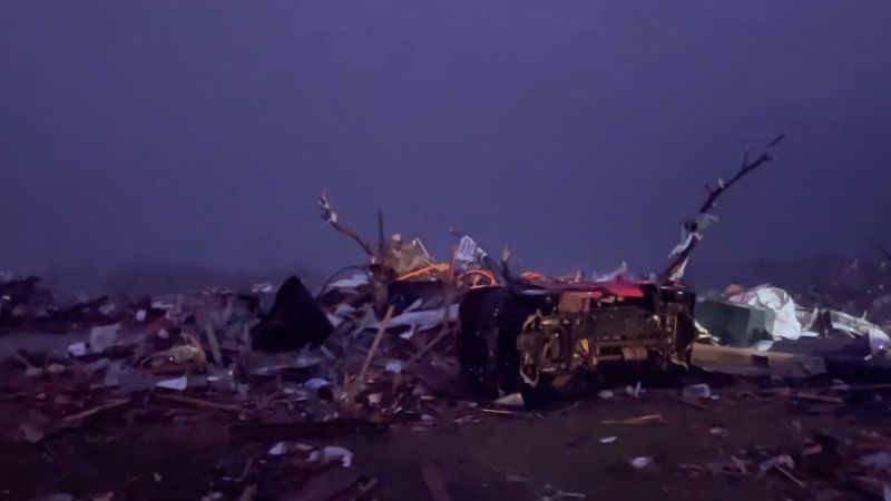 Tornado-spawning storms kill at least 21 people in Mississippi