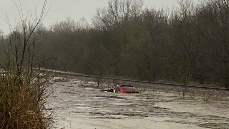 Tornadoes in Mississippi kill 23