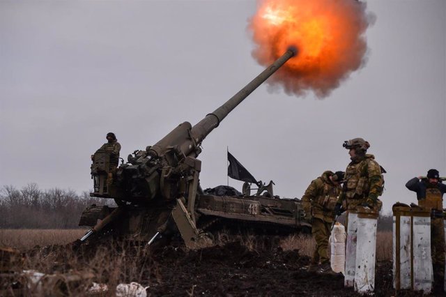 Ukrainian artillery near Bakhmut