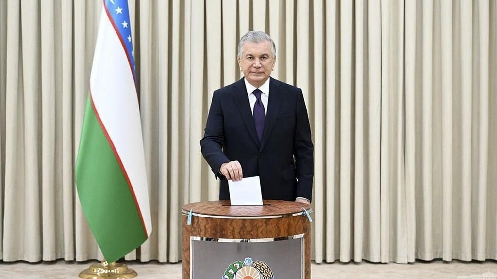 A constitutional referendum seeks to keep Mirziyoyev in power