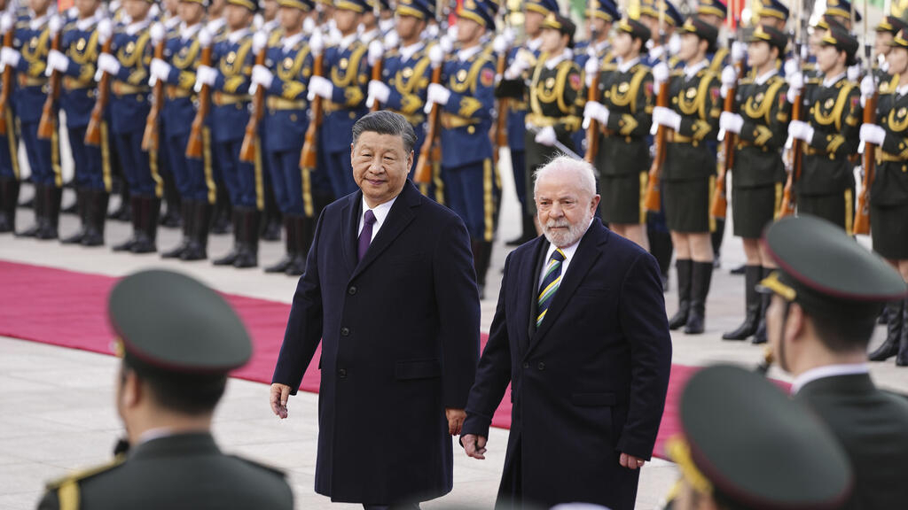 After charging against the dollar and the IMF, Lula meets with Xi in Beijing