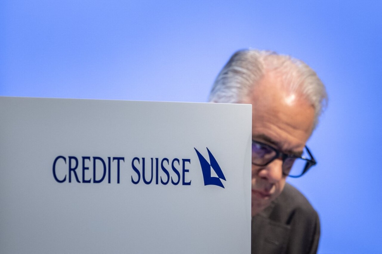 Credit Suisse CEO apologizes to shareholders