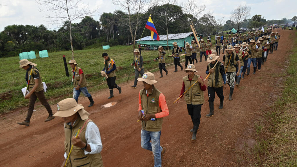 FARC dissidences propose a peace table to Gustavo Petro