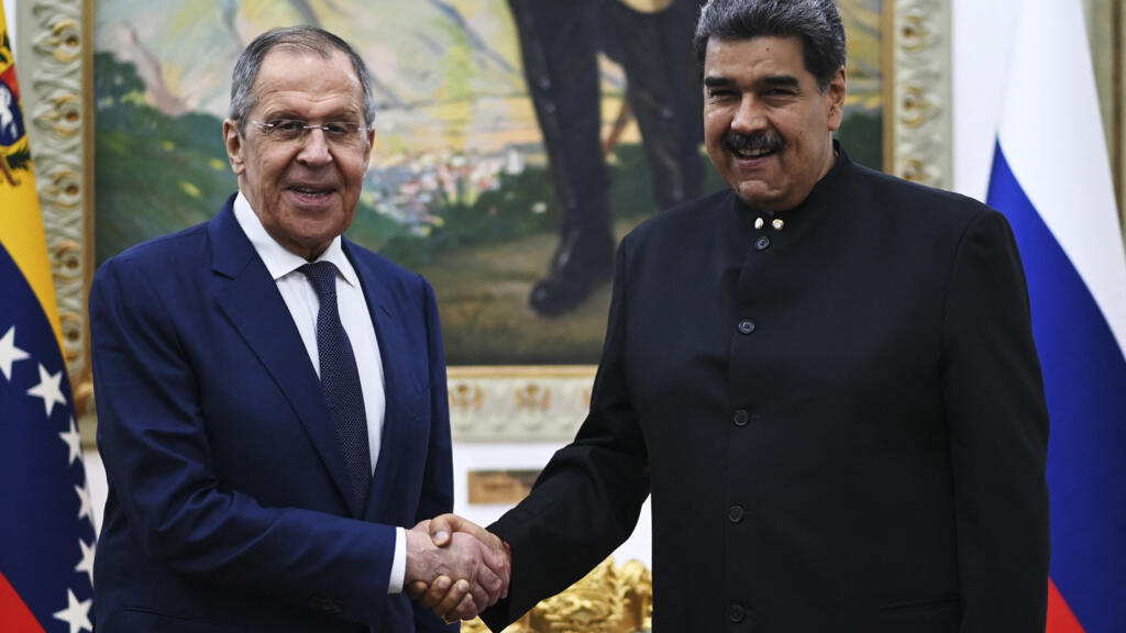 Lavrov calls for unity in Caracas against "blackmail" and "pressure" from Western countries