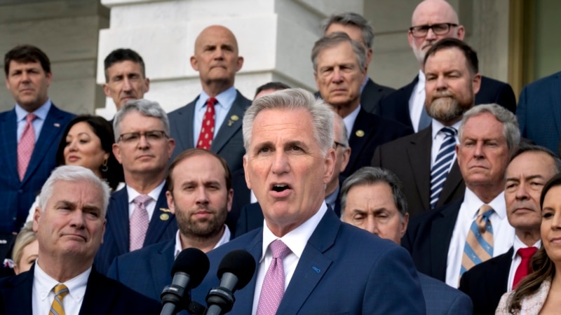 McCarthy Introduces $1.5 Trillion Debt Bill;  press vote