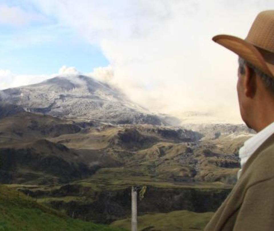 Nevado del Ruiz: why could you change your alert from orange to red?