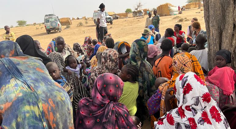 Sudanese refugees arriving in Chad in early 2023 following an outbreak of violence in Darfur, Sudan.  (File photo)