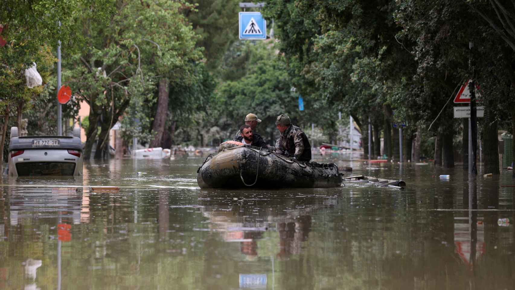 Death toll from north-eastern Italian floods rises to 13