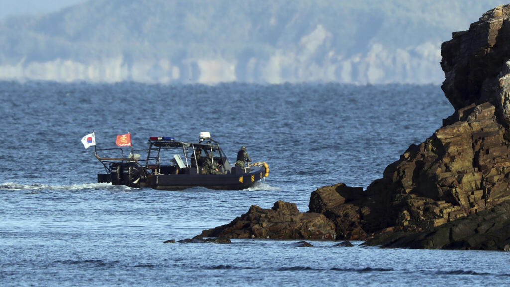 Exceptional crossing from North Koreans to South Korea by boat