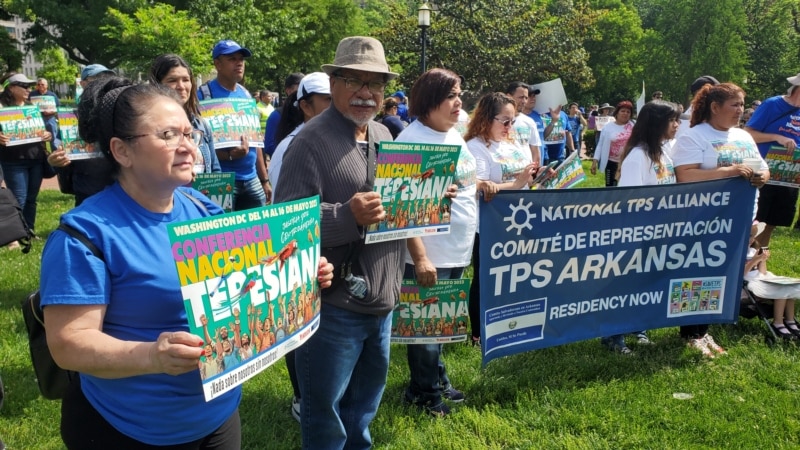 Forced return of TPS beneficiaries "would deepen the crisis" in Honduras and El Salvador