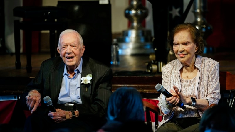 Former first lady Rosalynn Carter has dementia