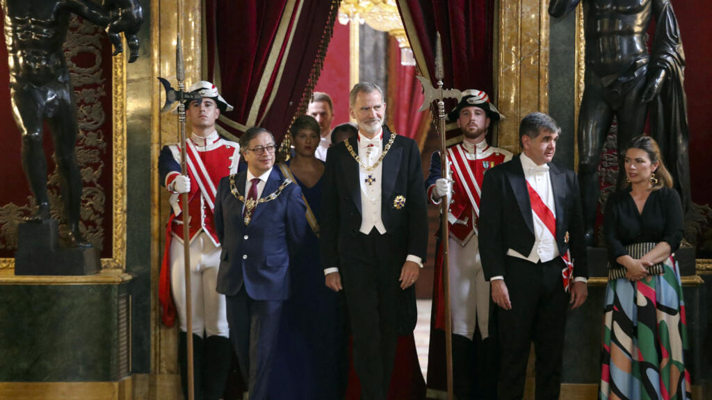 Gustavo Petro is received with honors during his visit to Spain and focuses his speech on the climate crisis