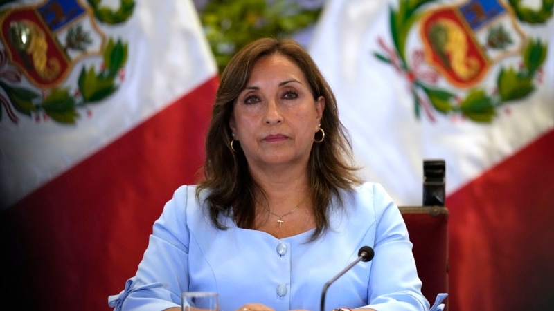 Prosecutor's Office summons the president of Peru to testify for deaths in protests