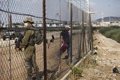 The Israeli government negotiates a prisoner exchange with Palestinian militias