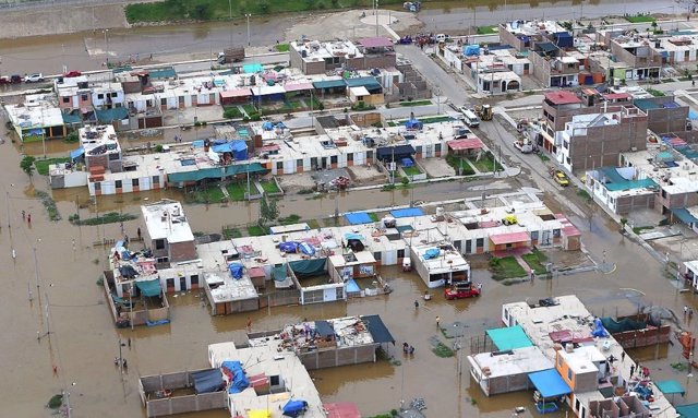 Floods in Peru by El NIño