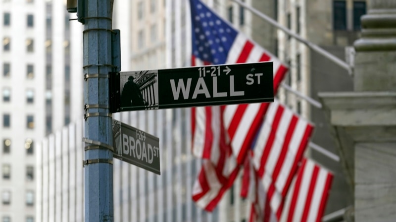 Wall Street rises as Washington moves to avoid default