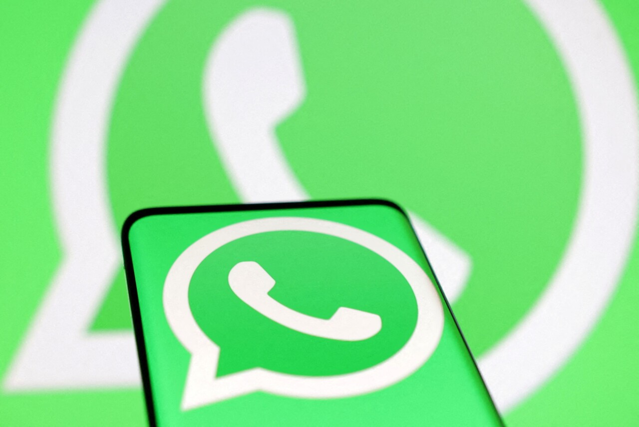 WhatsApp now allows you to password lock your most intimate chats