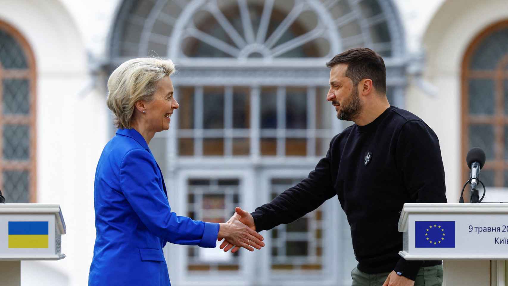 Zelensky asks von der Leyen to launch negotiations for Ukraine to join the EU