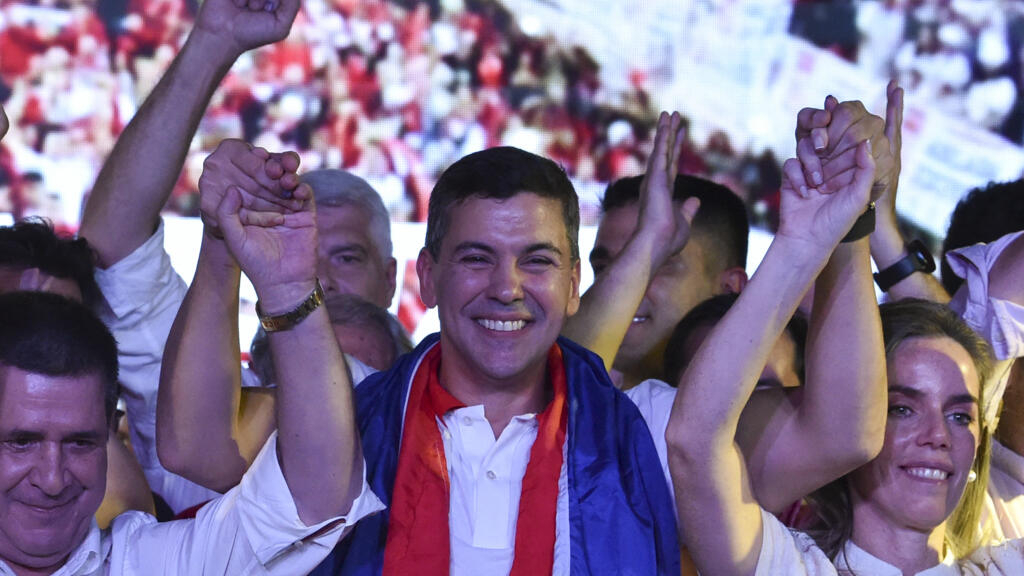 the conservative Santiago Peña will be the next president