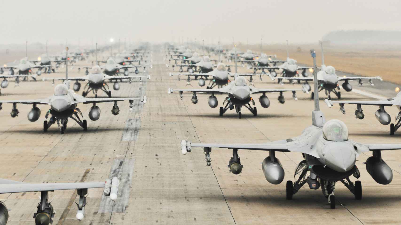 F-16 fighters