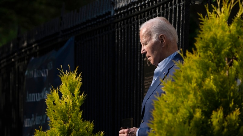 Biden receives dental treatment and postpones meeting with NATO chief