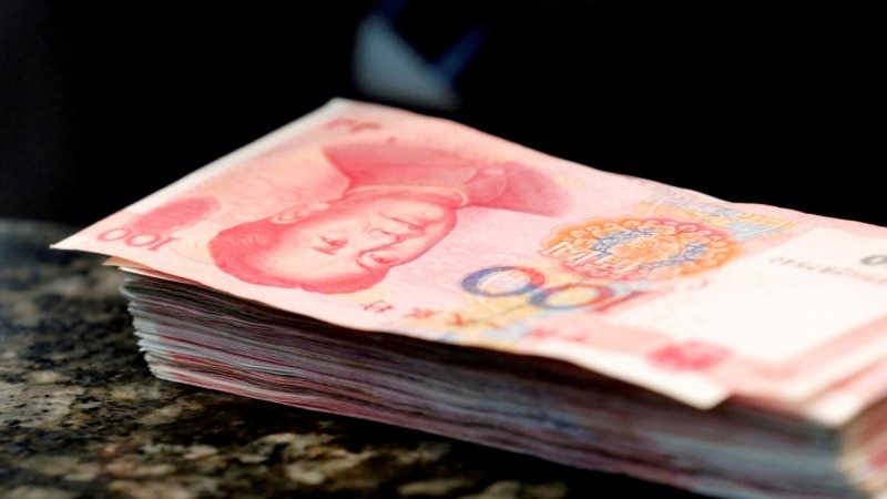 China cuts interest rates in effort to boost flagging economic growth