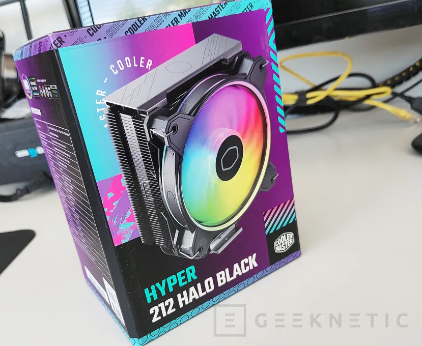 Geeknetic Cooler Master HYPER 212 HALO BLACK Review 1