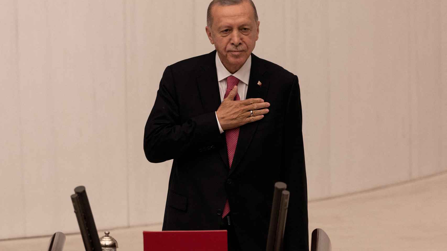 Erdogan is sworn in before the Turkish Parliament and begins his third term for the next 5 years