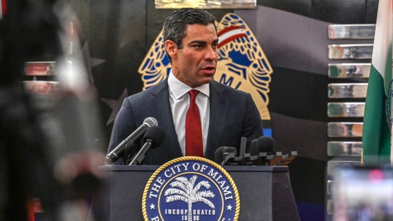 Miami Mayor Francis Suárez joins the Republican presidential race